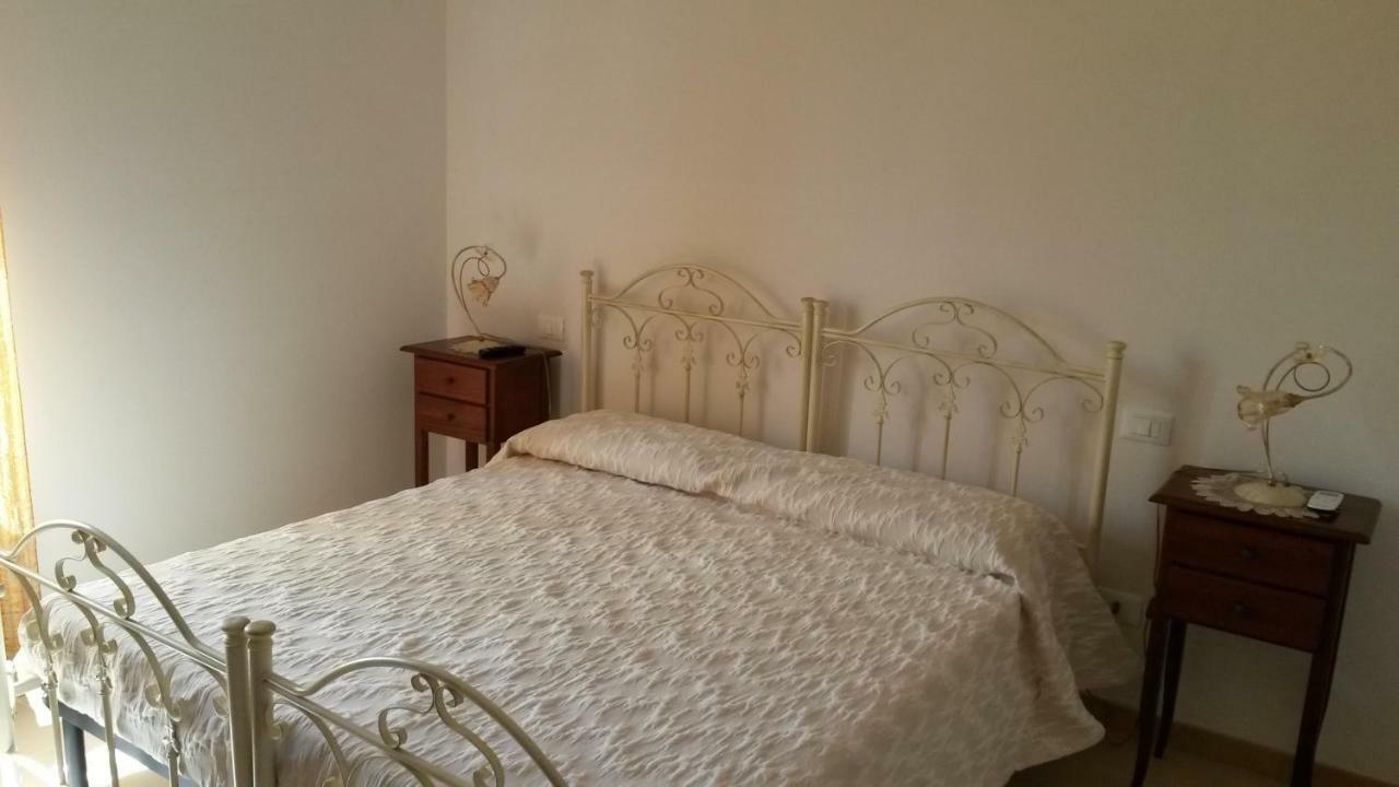 B&B Le Due Cisterne Vernole Exterior foto