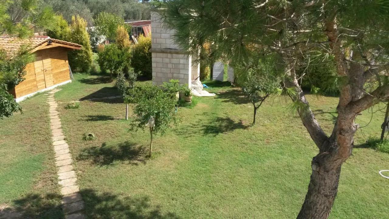 B&B Le Due Cisterne Vernole Exterior foto